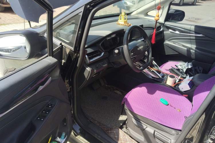 Used SAIC MAXUS G50 2020 1.5T Automatic Elite Edition Driver Seat