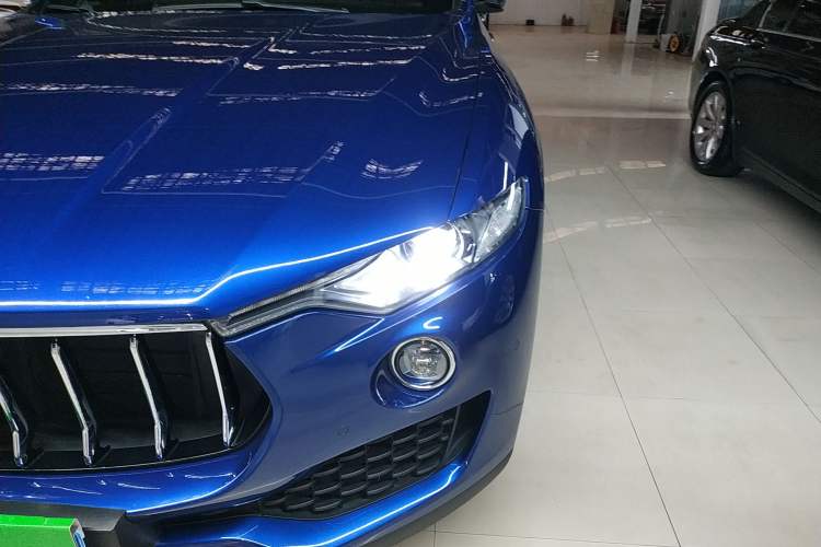 Used Maserati Levante 2018 3.0T Classic Edition Left Front Headlight