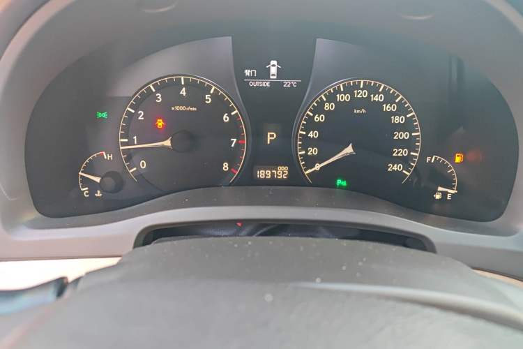 Used Lexus RX Classic 2011 270 Elegant Edition Odometer Close Up