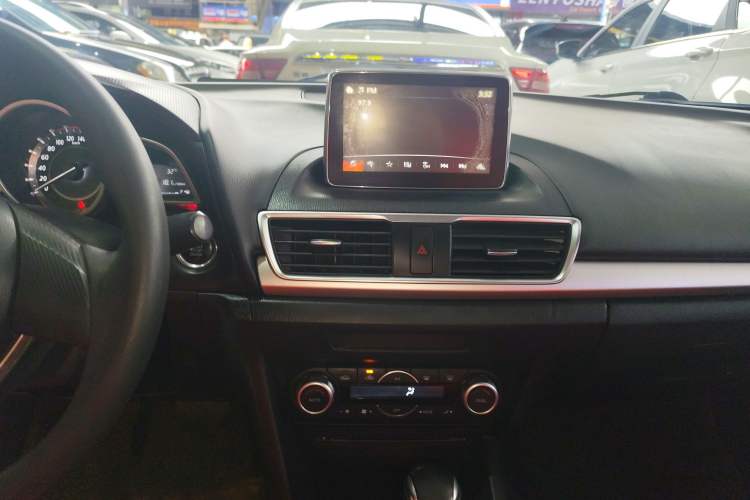 Used Mazda 3 Axela 2016 Sedan 1.5L Automatic Luxury Model Audio And AC Panel