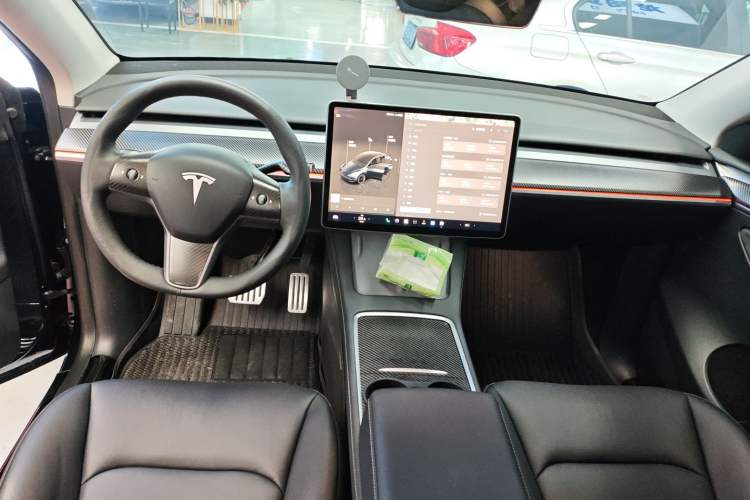 Used Tesla Model Y 2024 Long-Range All-Wheel-Drive Version