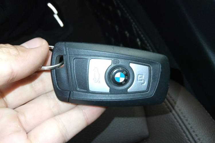 Used BMW 3 Series 2019 320Li Fashion Model
