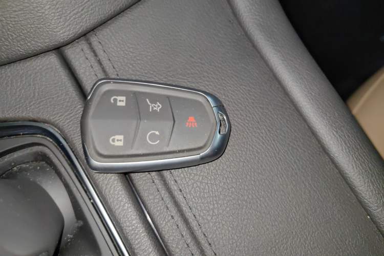 Used Cadillac XT5 2021 2.0T Four-Wheel-Drive Platinum Edition Vehicle Key