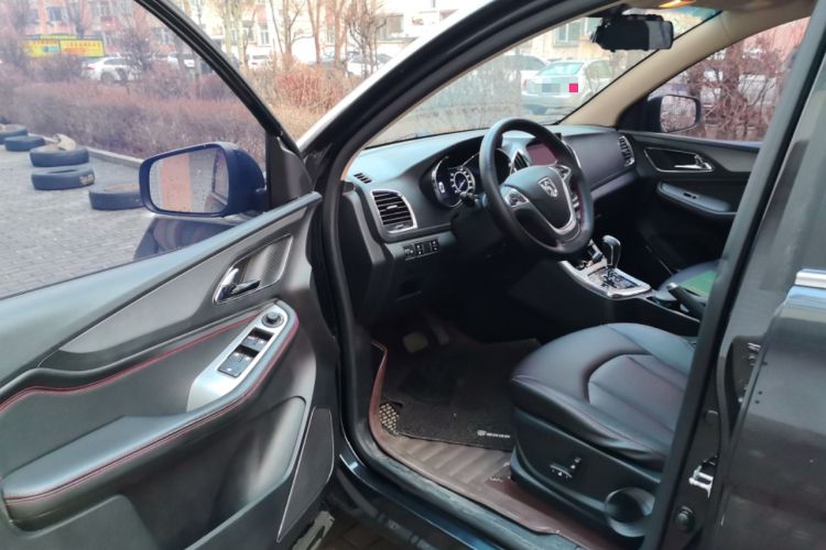 Used Baojun 560 2016 1.8L iAMT Luxury Model