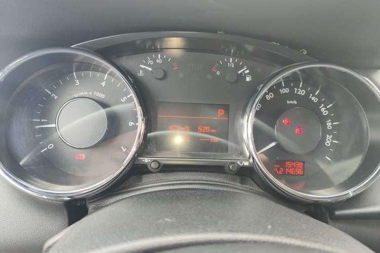 Used Peugeot 3008 2013 1.6THP Automatic Prestige Edition Instrument Cluster