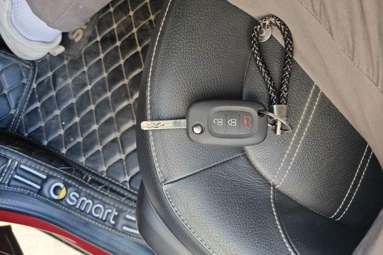 Used smart forfour 2016 0.9T 66 kW Pioneer Edition
