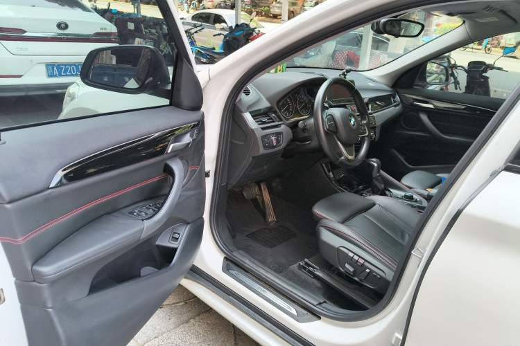 Used BMW X1 2018 sDrive18Li Luxury Model