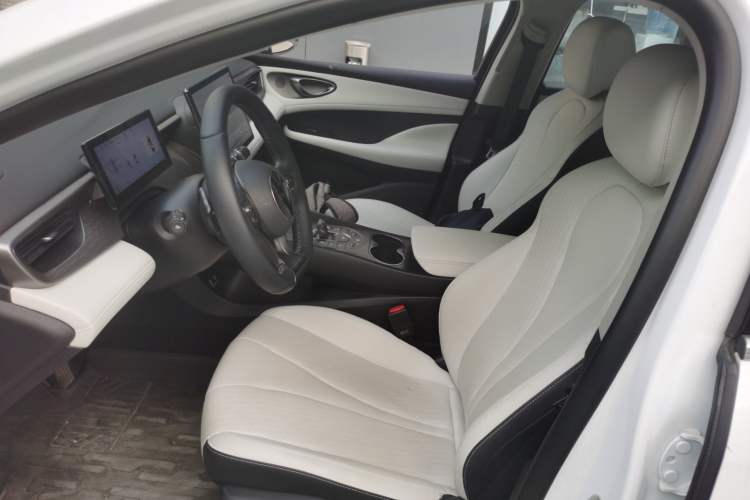 Used BYD Seal 05 DM-i 2025 DM-i Intelligent Drive 120KM Flagship Model Left Front Seat