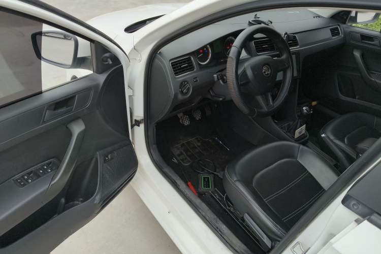 Used Skoda Rapid 2018 1.4L Manual Standard Edition