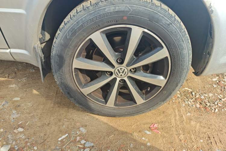 Used Volkswagen Jetta 2010 1.6L Partner
