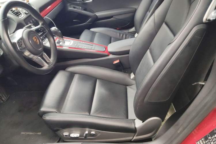 Used Porsche 718 2016 Cayman 2.0T