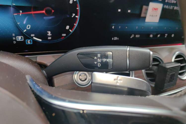 Used Mercedes-Benz E-Class 2021 Facelift E 260 L
