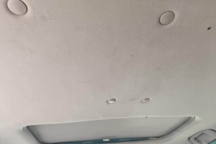 Used Land X8 2014 Explorer Edition 2.0T Gasoline 4x4 Ultra-Luxury Model