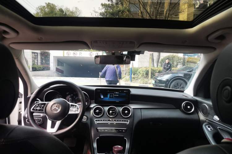 Used Mercedes-Benz C-Class 2019 C 180 L Fashion Edition Sport Version
