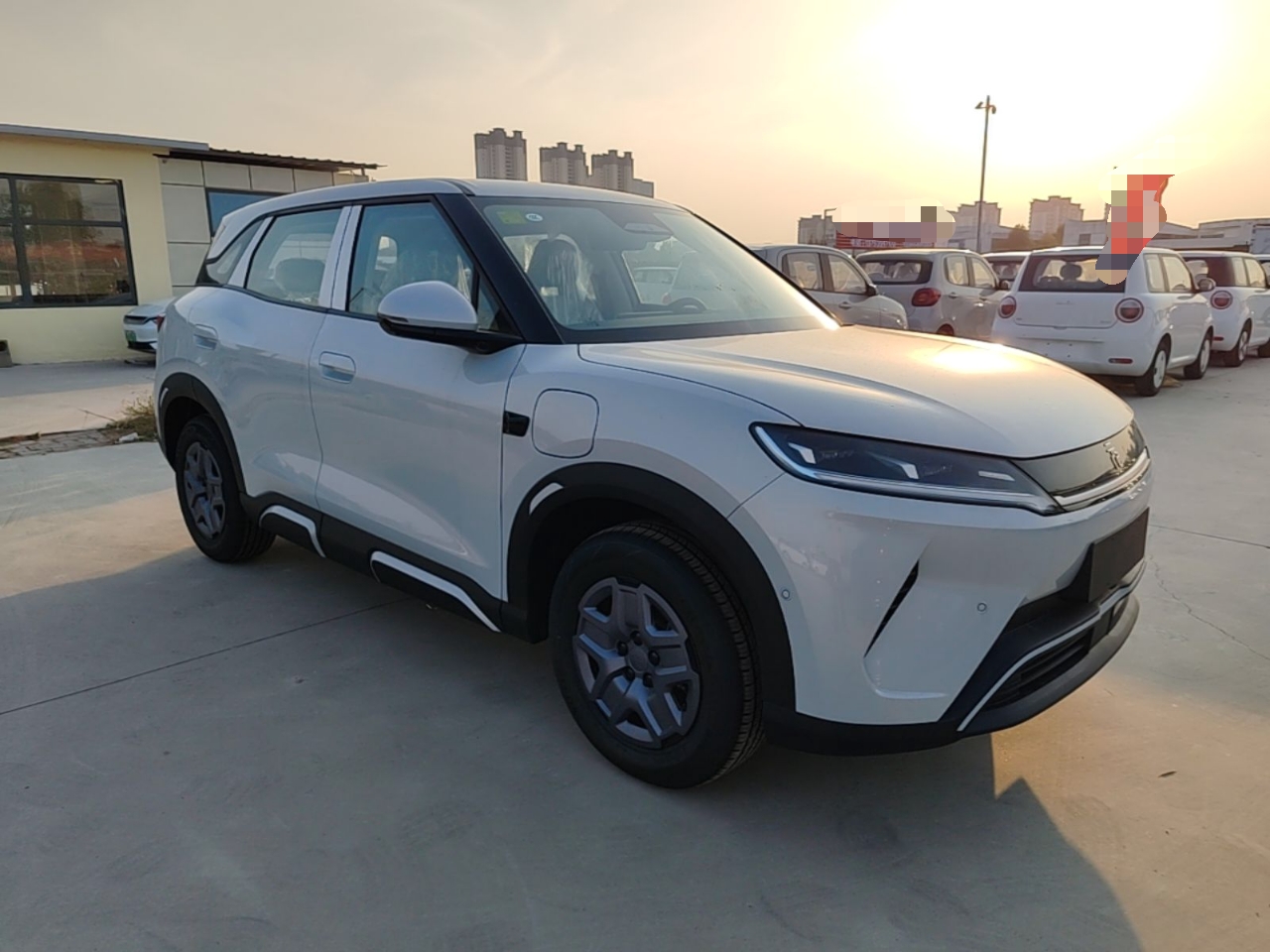BYD Yuan UP 2025 Intelligent Driving Version 401 KM Dynamic Edition — снимка 3