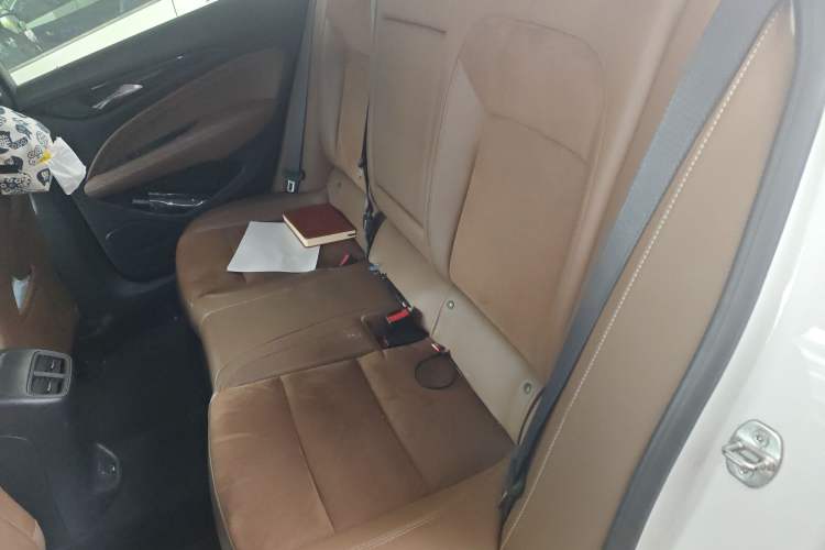 Used Buick Regal 2017 20T Elite Edition Left Rear Seat