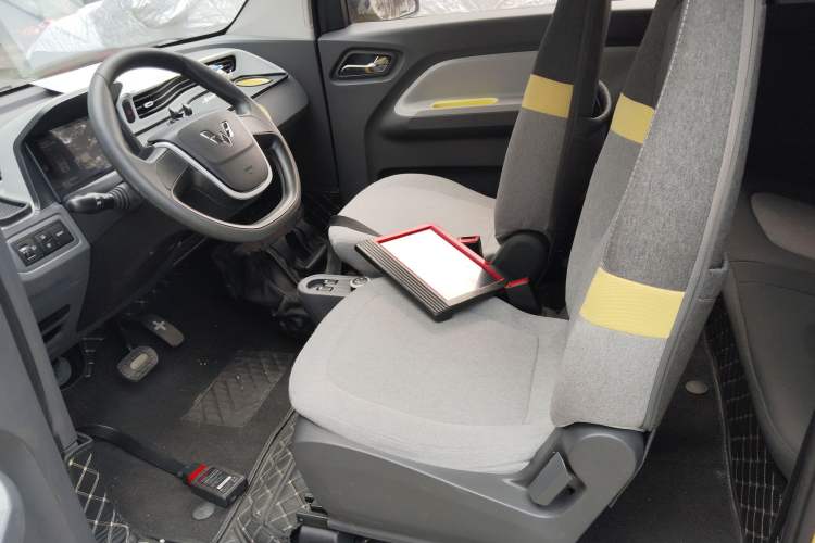 Used Wuling Hongguang MINIEV 2022 Enjoy Edition Lithium-Ion Battery
