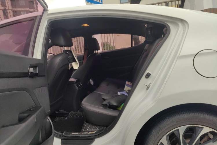 Used Hyundai Elantra (6th Generation / Lingdong) 2019 1.4T Dual-Clutch Xuan Dong · Dynamic Model Left Rear Seat