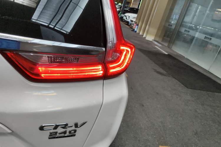 Used Honda CR-V 2019 240TURBO CVT 2WD Fashion Edition China V