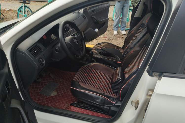 Used Volkswagen Santana 2019 1.5L Manual Fashion Edition China VI Standard Left Front Seat