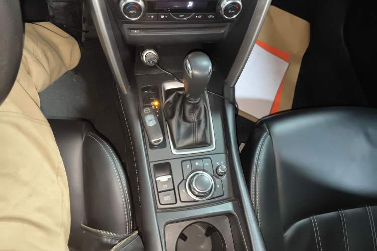 Used Mazda CX-4 2018 2.0L Automatic Two-Wheel Drive Blue Sky Exploration Version China V Standard