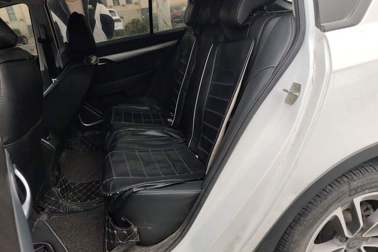 Used Geely Auto Vision S1 2019 Upgraded Model 1.5L Manual Elite Version Left Rear Seat