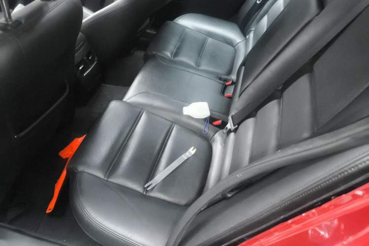 Used Mazda Atenza 2015 2.5L Blue Sky Sport Edition
