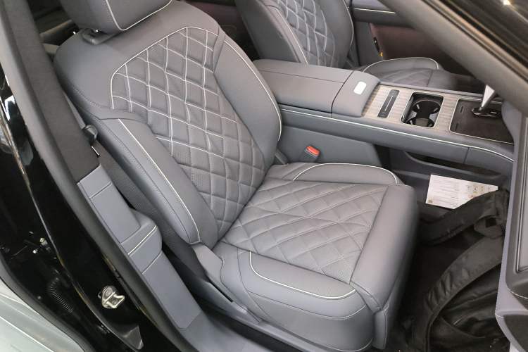 Used Nio ES8 2026 Model 6-seat Executive Luxury Edition
