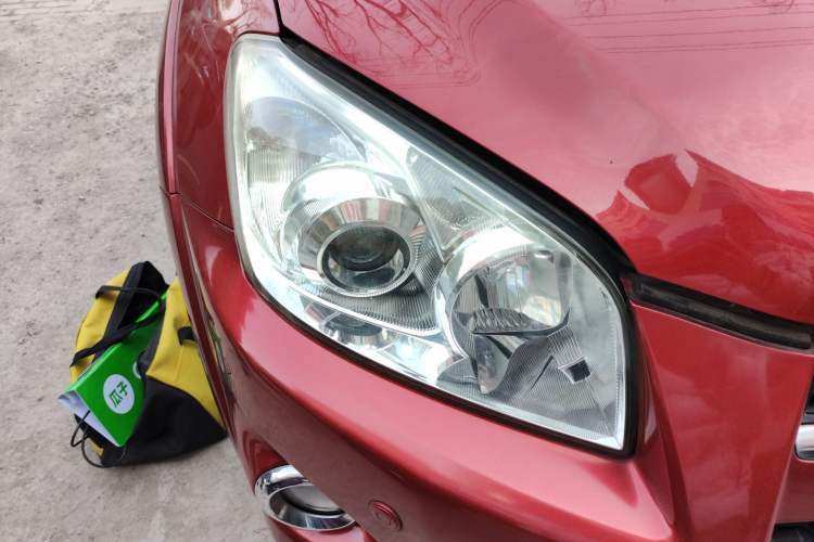 Used Toyota RAV4 2011 2.4L Automatic 4x4 Supreme Navigation Edition
