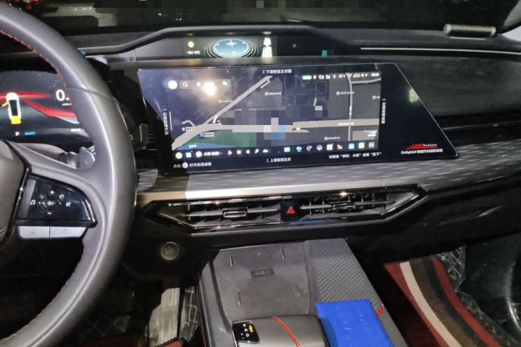 Used Oshan Z6 2023 Blue Whale 1.5T DCT Smart-Led City Edition
