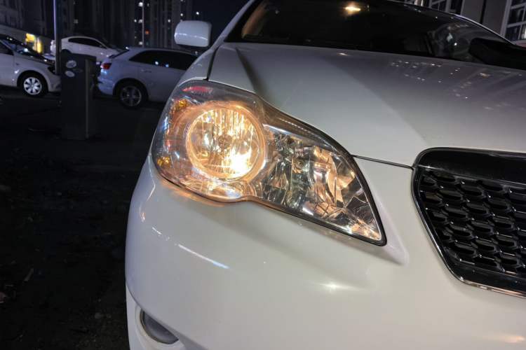 Used Toyota Corolla EX 2011 1.6L Automatic Luxury Edition Right Front Headlight