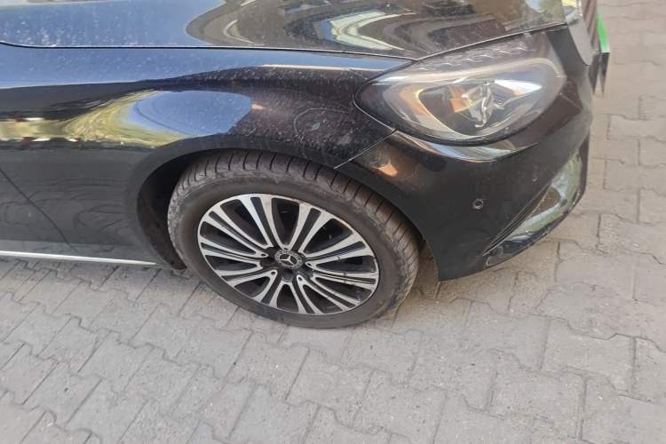 Used Mercedes-Benz C-Class 2017 C 200 L Right Front Wheel Hub