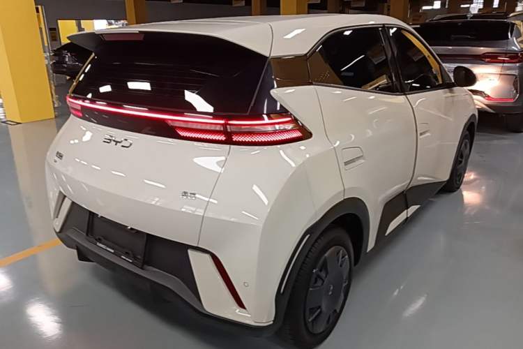 Used BYD Seagull 2025 305km Active Version
