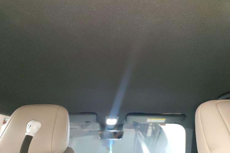 Used Baojun Spark 2023 Flagship Edition Headliner