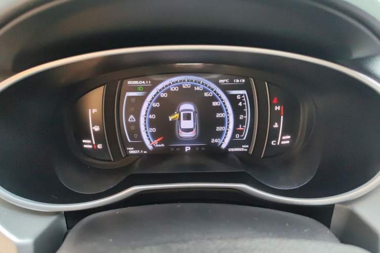 Used Geely Auto Emgrand X7 Sport 2016 1.8TD Automatic Smart Connectivity Version Instrument Cluster
