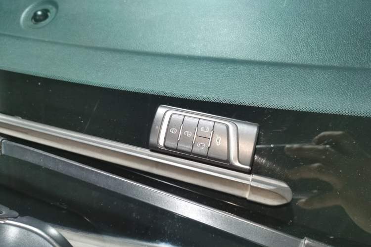 Used GAC Trumpchi M8 2020 390T Deluxe Edition