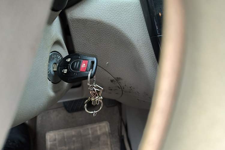 Used Nissan Tiida 2011 1.6L CVT Comfort Model Vehicle Key