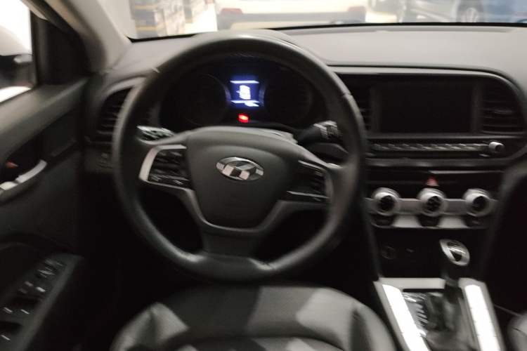 Used Hyundai Elantra (6th Generation / Lingdong) 2019 1.5L CVT ZhiXuan – Elite Version Steering Wheel