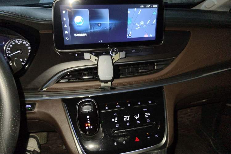 Used Buick GL8 2022 Land Executive Class 652T Prestige Model
