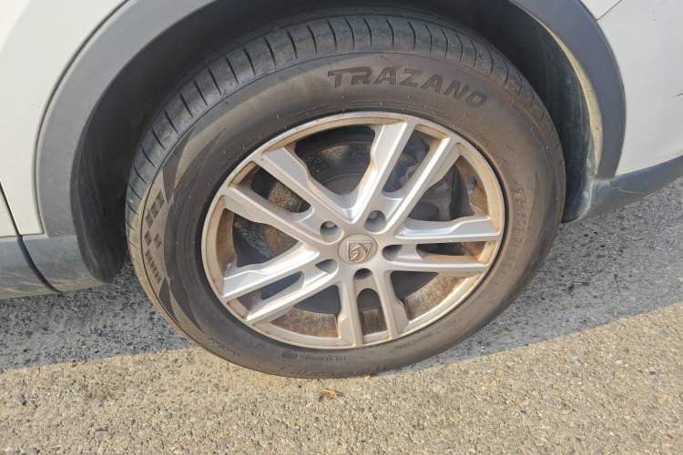 Used Baojun 560 2016 1.8L iAMT Elite Edition
