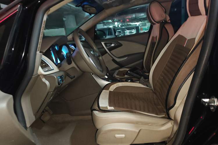 Used Buick GT 2013 GT 1.6L Automatic Fashion Edition
