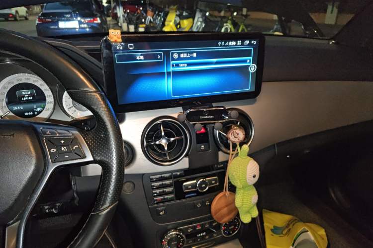 Used Mercedes-Benz GLK-Class 2015 GLK 300 4MATIC Fashion Edition Ultimate Version
