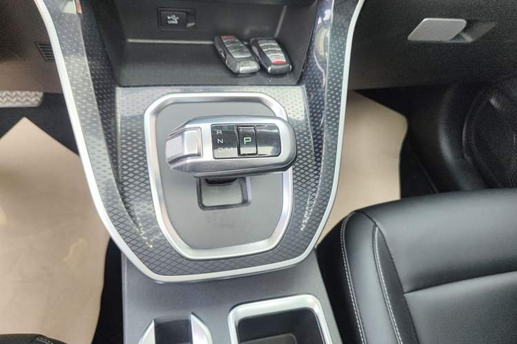 Used Haval M6 2021 PLUS 1.5T DCT Luxury Smart Connectivity Model
