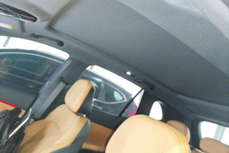 Used Geely Galaxy Galaxy Xingjian 7 EM-i 2025 120km Exploration+ Version