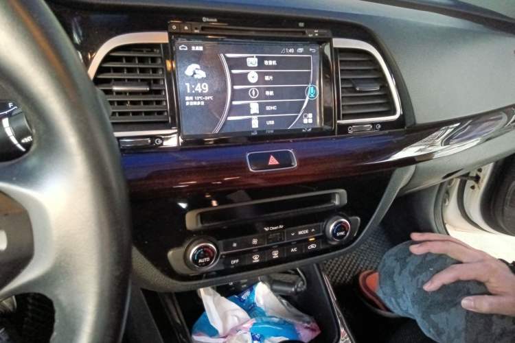 Used Kia K4 2014 1.8L Automatic DLX
