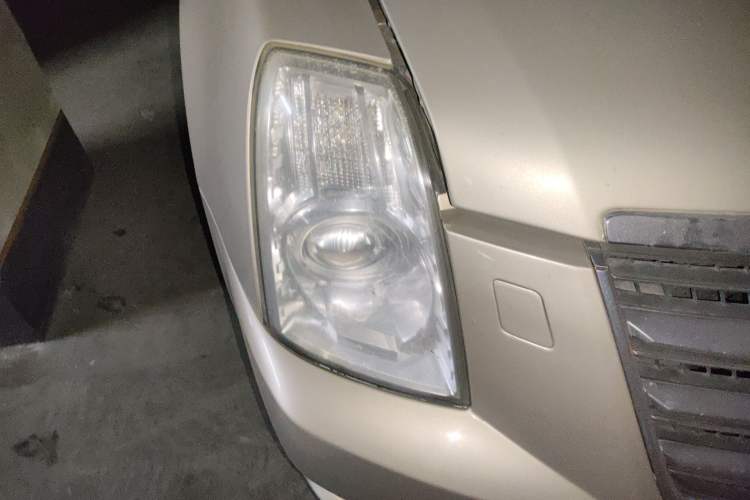 Used Cadillac SLS Seville 2010 3.0L Luxury Model
