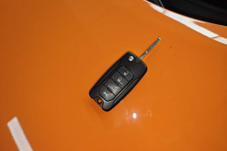 Used Jeep Renegade 2018 Connected Large Screen Version 180T Automatic High-Energy Edition
