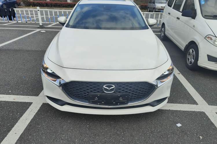 Used Mazda 3 Axela 2020 1.5L Automatic Zhiyue Sunroof Version
