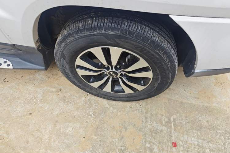 Used Kia Sportage 2013 2.0L Manual Two-Wheel Drive GLS
