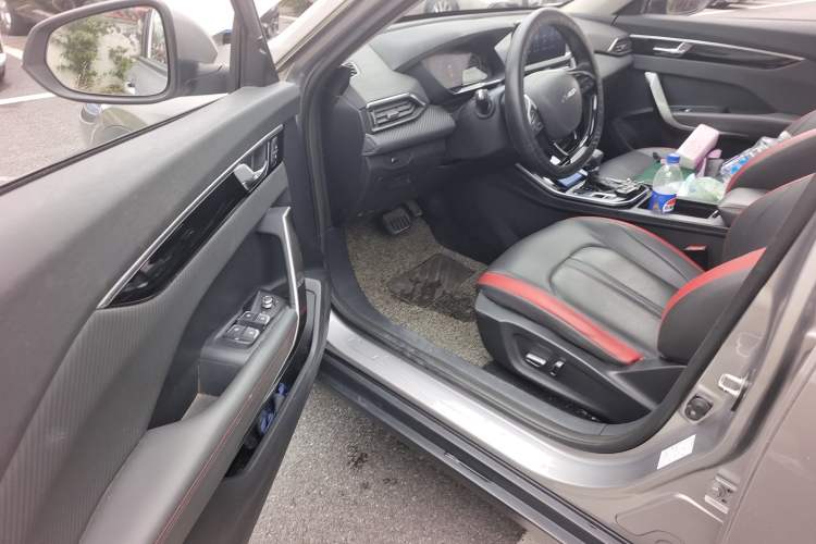 Used Dongfeng Aeolus Yixuan GS 2020 230T Automatic Yueyu Version Driver Seat